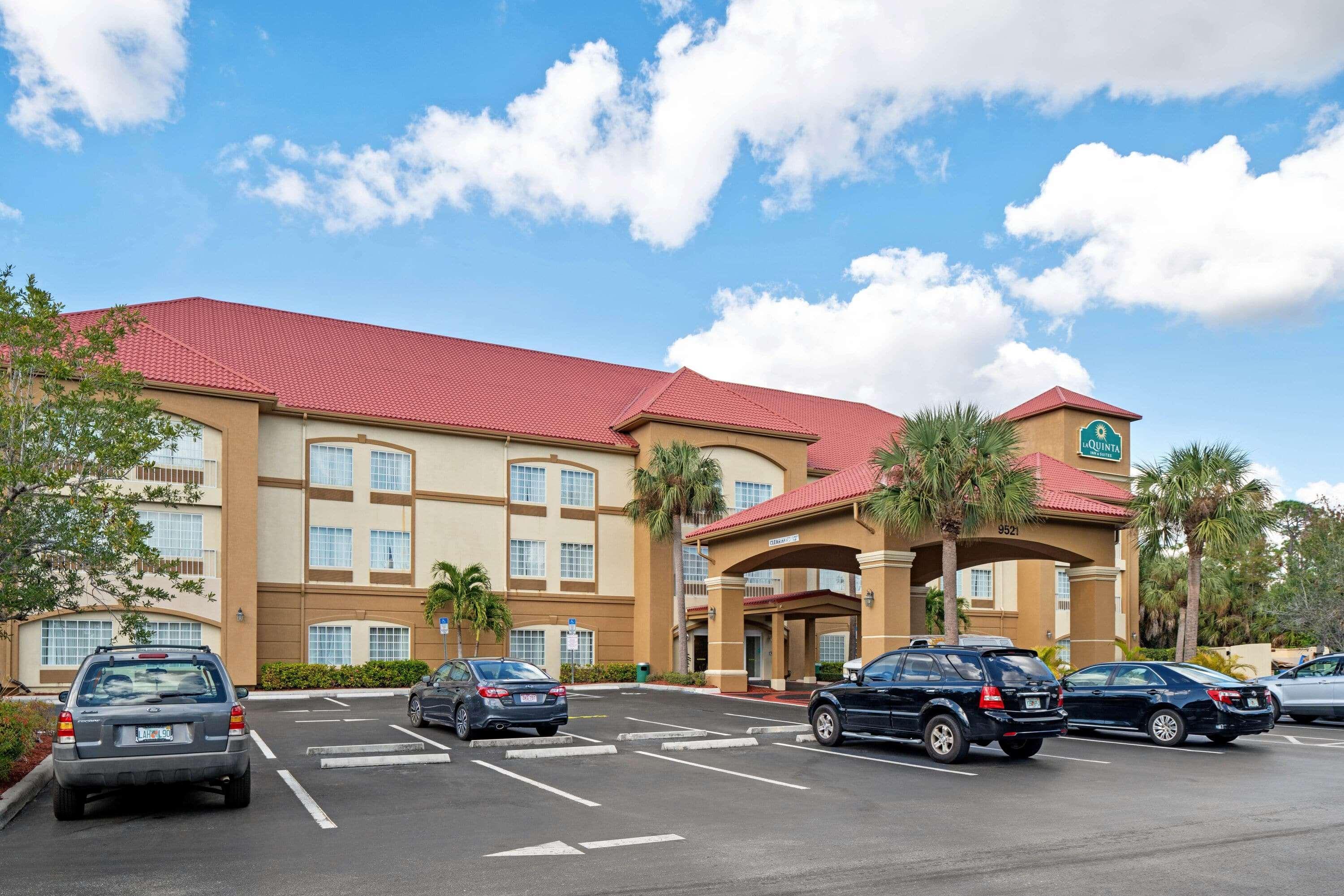 La Quinta Inn And Suites Fort Myers I-75 Екстер'єр фото
