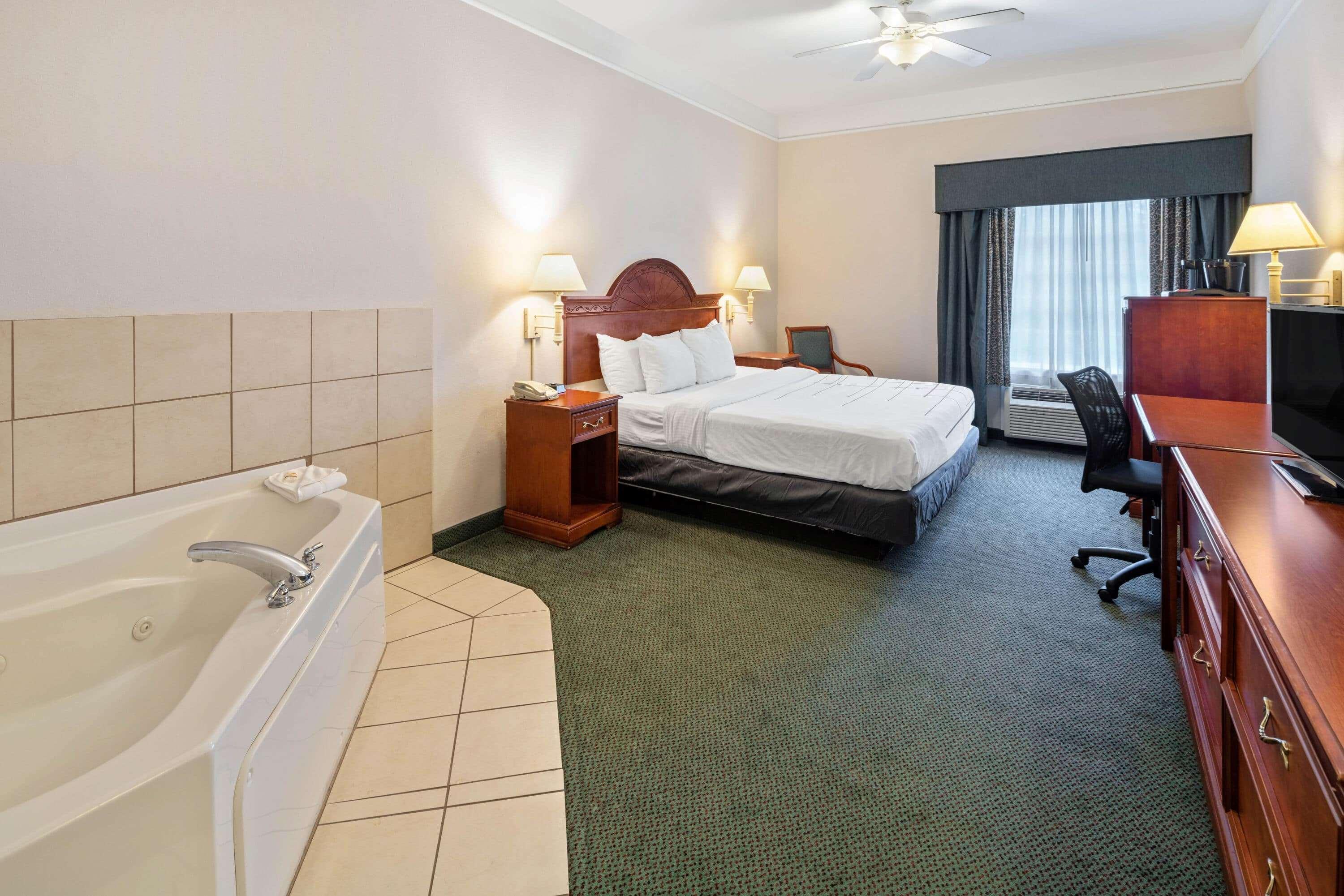 La Quinta Inn And Suites Fort Myers I-75 Екстер'єр фото