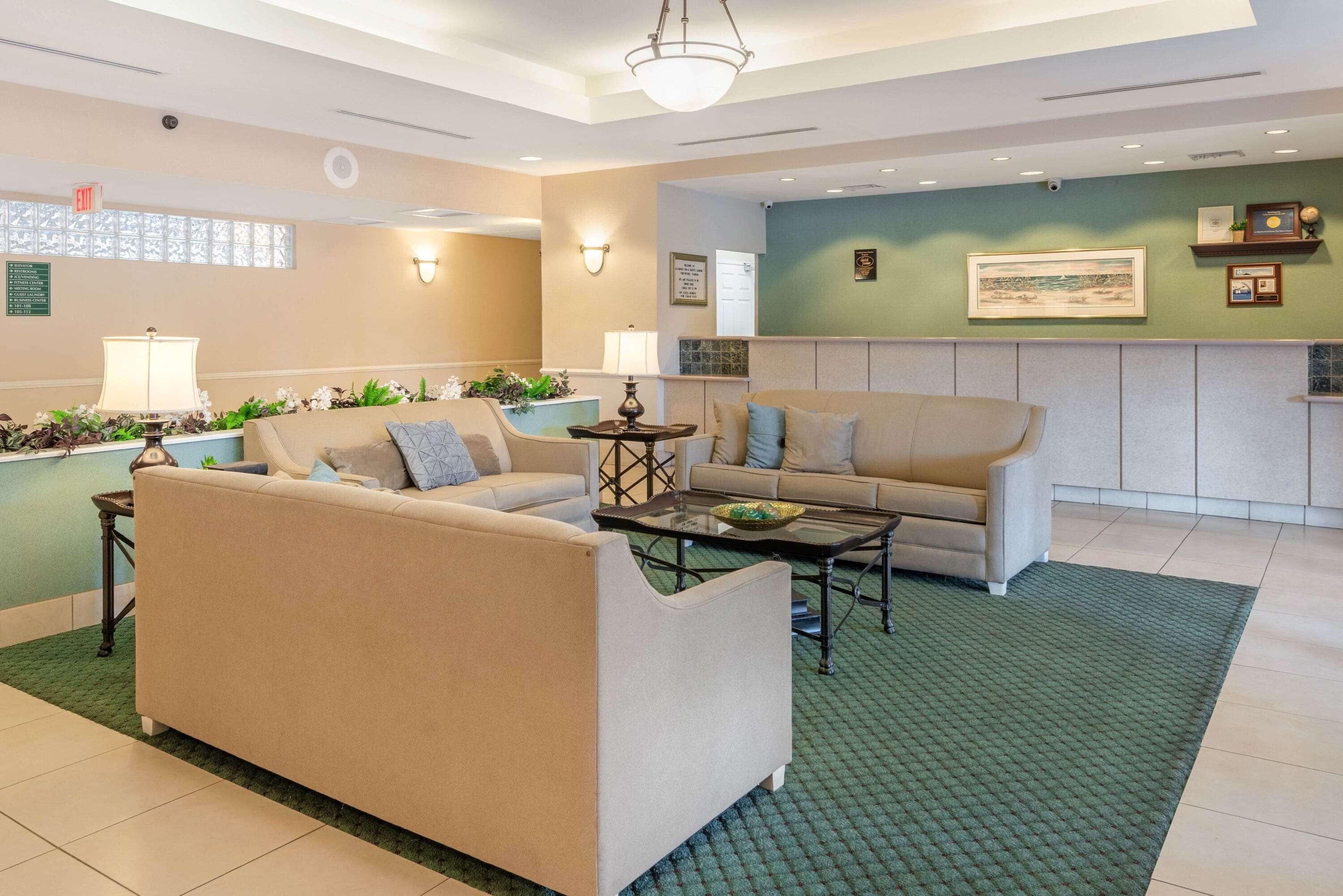 La Quinta Inn And Suites Fort Myers I-75 Екстер'єр фото