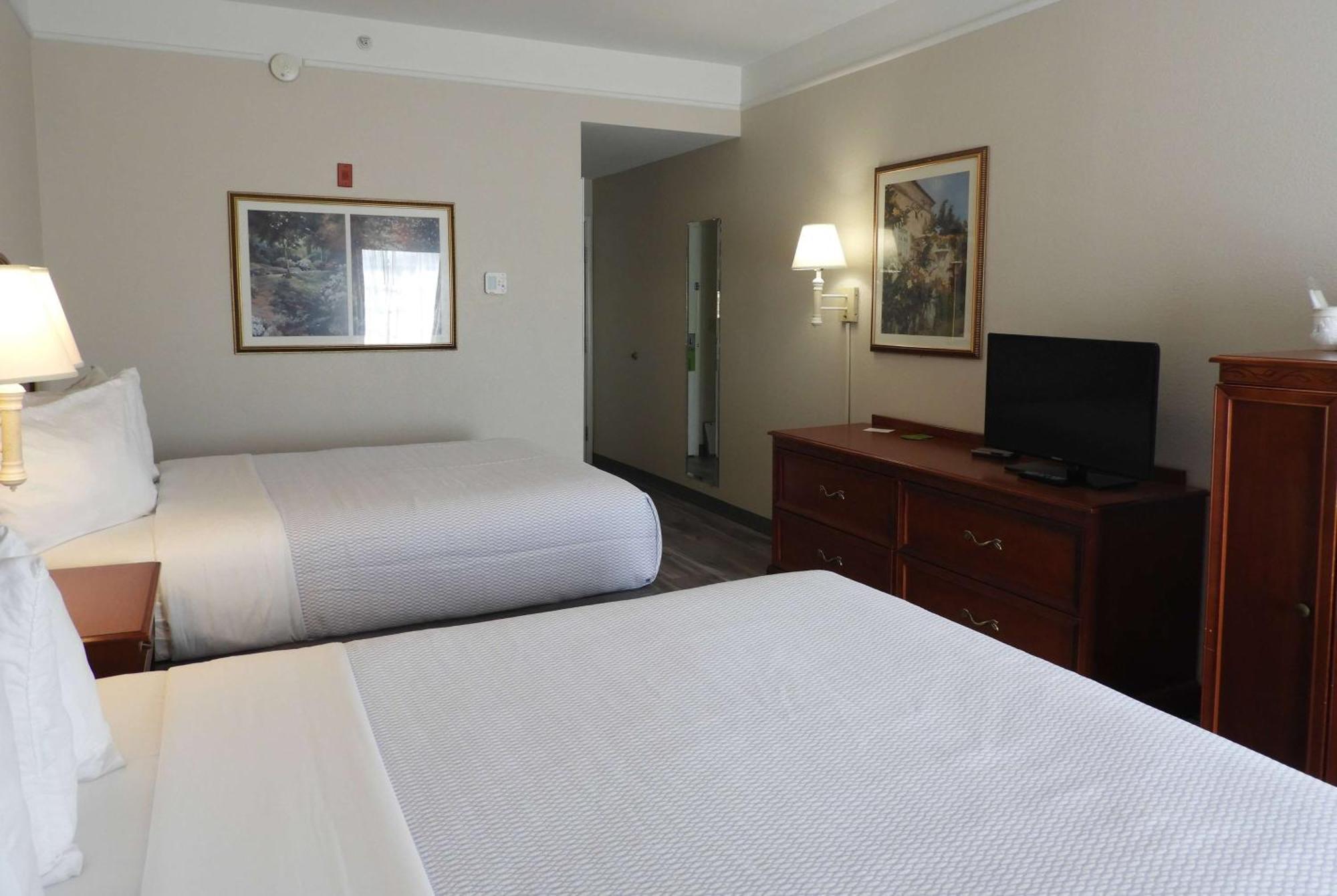 La Quinta Inn And Suites Fort Myers I-75 Екстер'єр фото