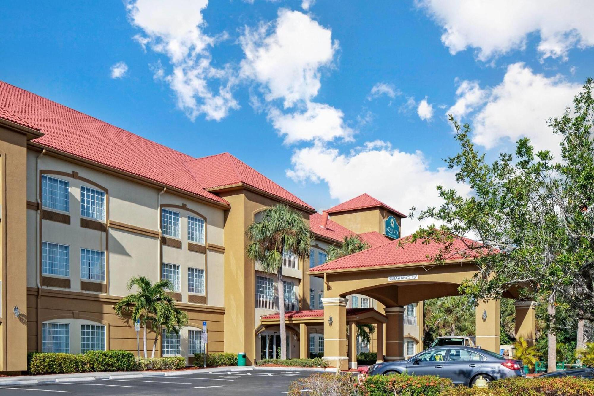 La Quinta Inn And Suites Fort Myers I-75 Екстер'єр фото