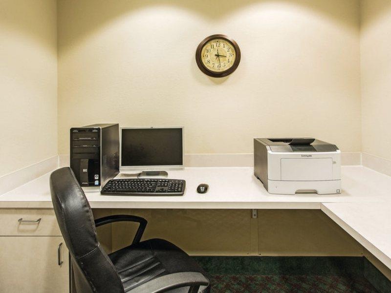 La Quinta Inn And Suites Fort Myers I-75 Екстер'єр фото