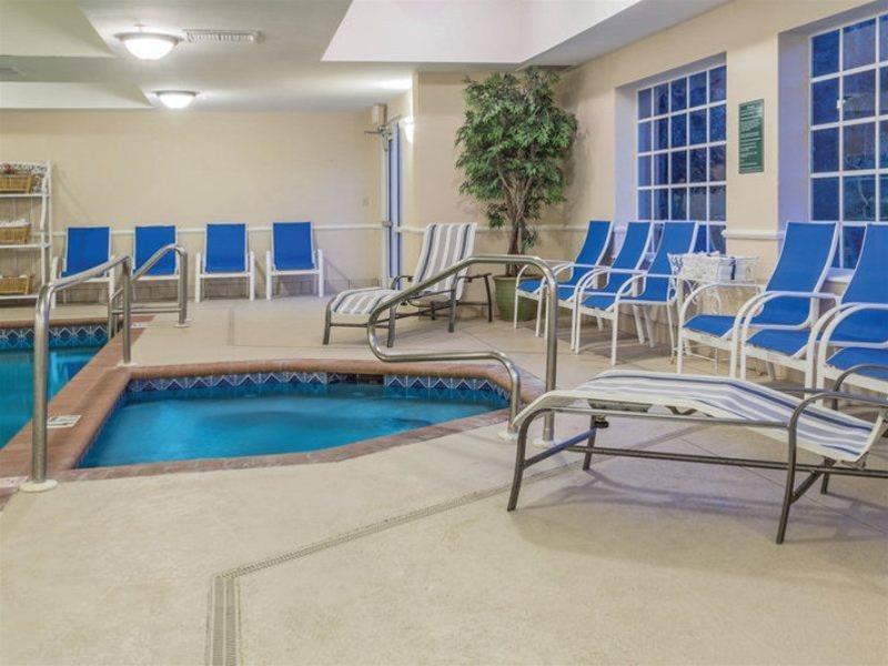 La Quinta Inn And Suites Fort Myers I-75 Екстер'єр фото