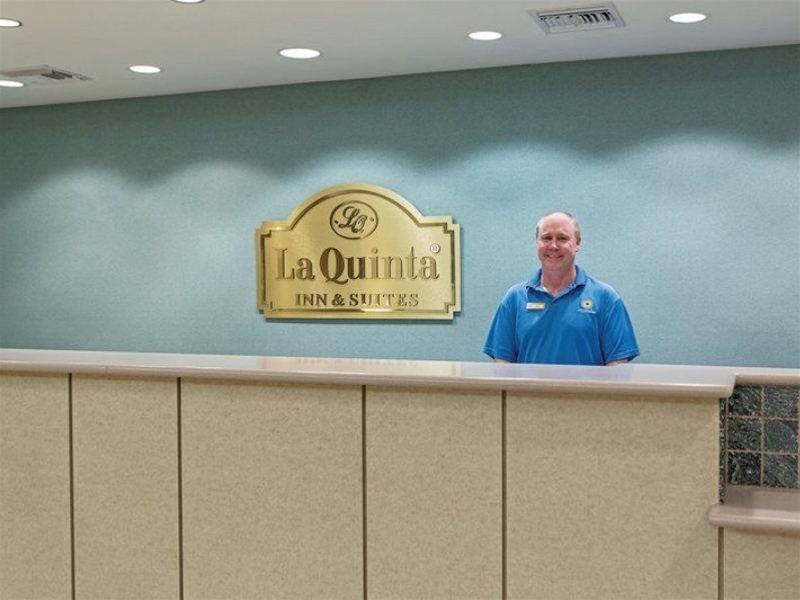 La Quinta Inn And Suites Fort Myers I-75 Екстер'єр фото